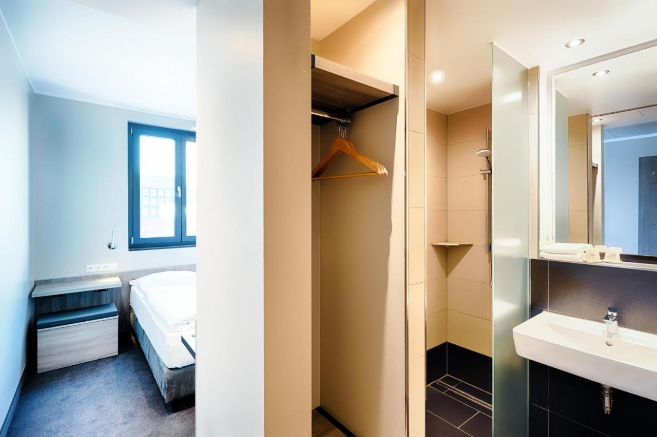 B&B Hotel Nuernberg-Plaerrer Экстерьер фото